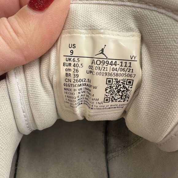 Nike Air Jordan 1 Low Triple White Sneakers Women Size 9 Lace Up Trainer Classic - Picture 12 of 15